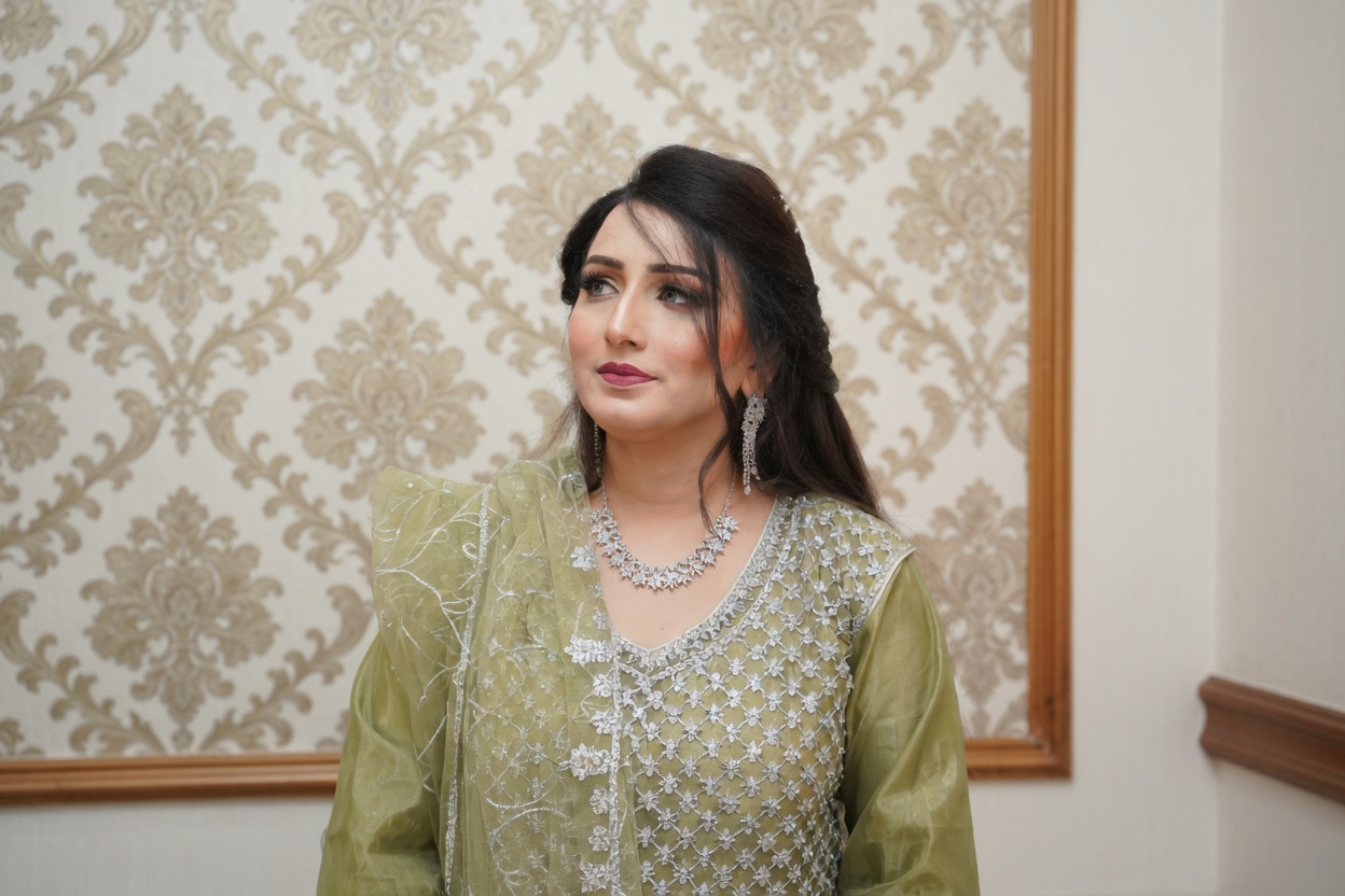 Ameer's party makeup look 4